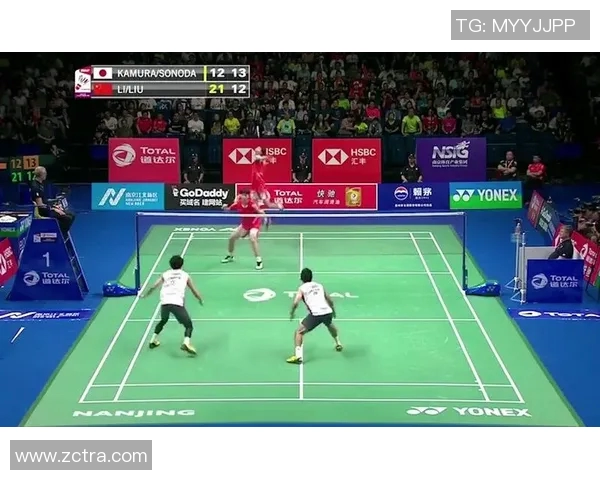 南京羽毛球队在邀请赛中的技术表现分析与点评展现团队实力与潜力