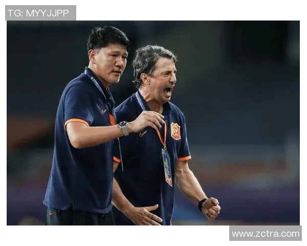 武汉网球队反击战术解析与实战应用探讨